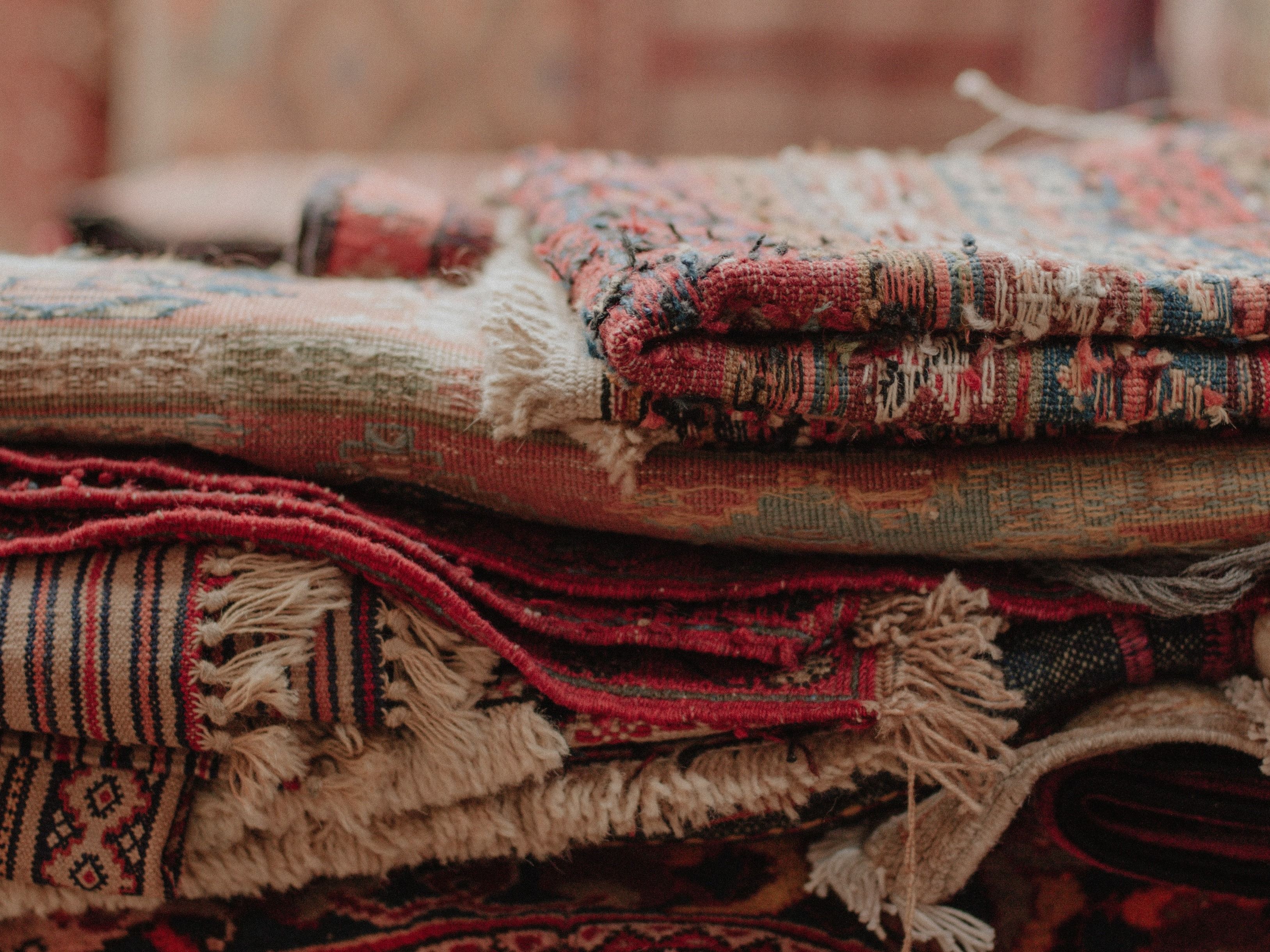 Monomaterial carpets using reusable, recyclable materials Knowledge