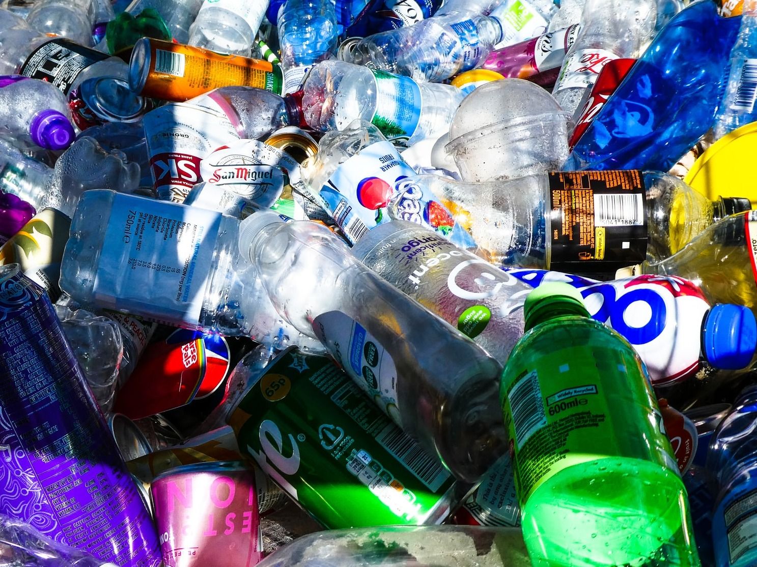 Ecofriendly building materials from plastic waste in Tanzania